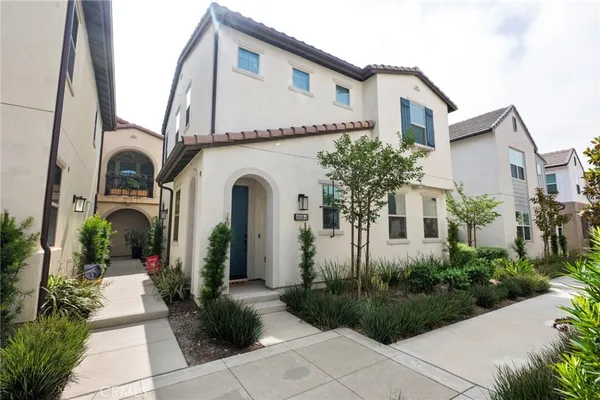 $3,450 | 16008 Jamie Lane, Unit 10, Fontana, CA 92336
