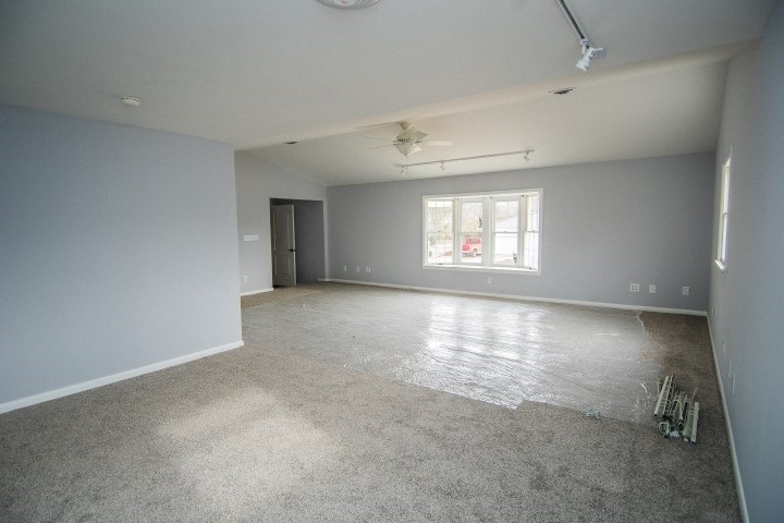 1611 Audubon Road Vincennes, IN 47591 - Photo 17 of 25 Gallery Image 17