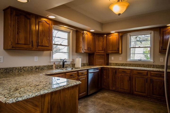 1611 Audubon Road Vincennes, IN 47591 - Photo 7 of 25 Gallery Image 7