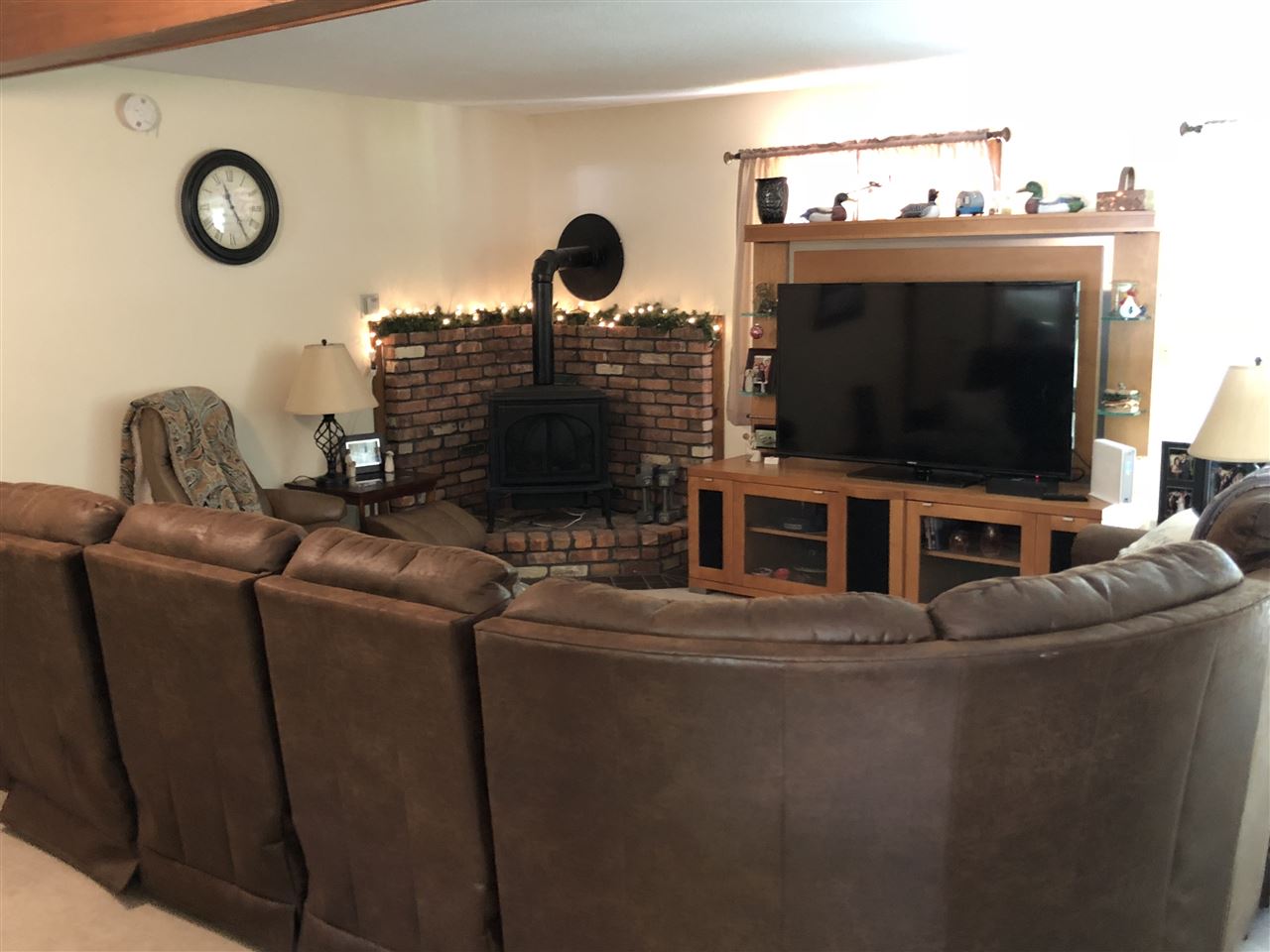 860 Murphys Road, Unit D Hartford, VT 05059 - Photo 5 of 10 Gallery Image 5