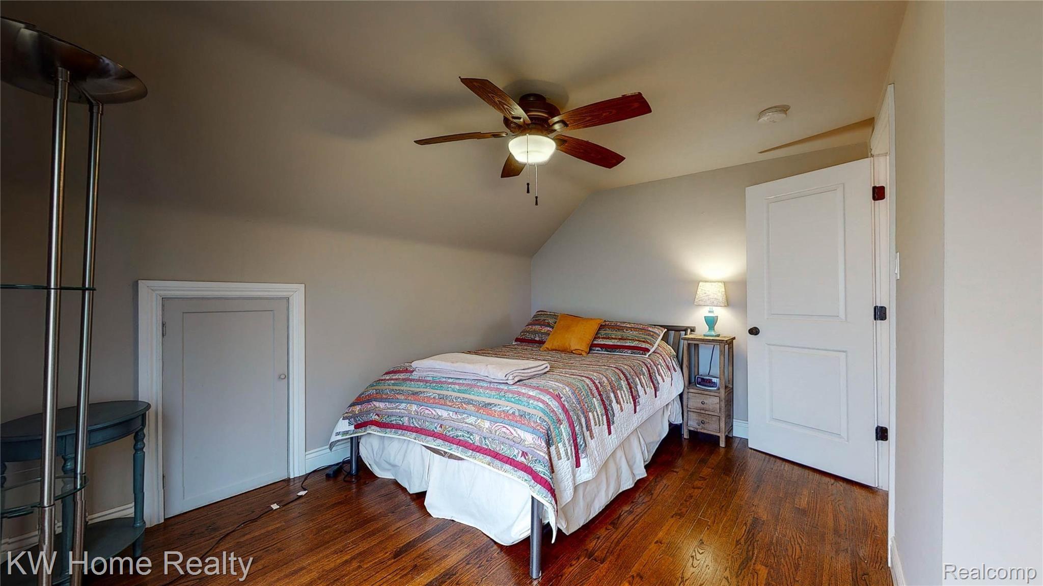 1670 Dorothea Road Berkley, MI 48072 - Photo 20 of 31 Bed 3