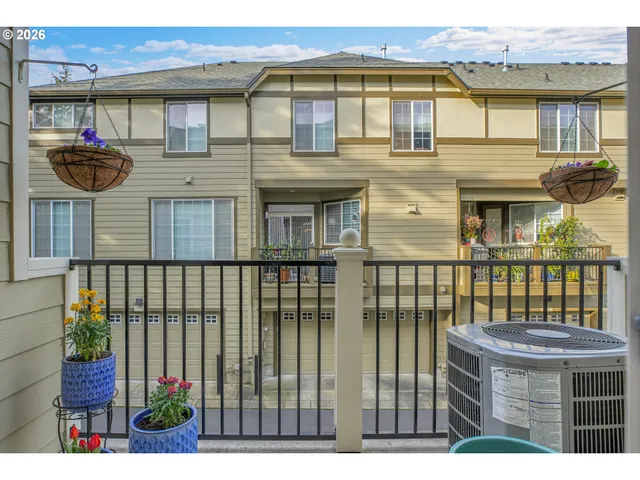 $375,000 | 11730 Southwest Willet Terrace, Beaverton, OR 97007