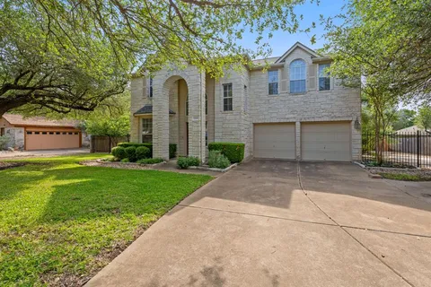 $500,000 | 13202 Fawn Valley Drive, Cedar Park, TX 78613