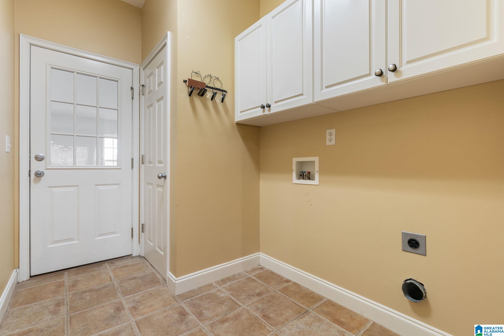401 Cornwall Drive Alabaster, AL 35114 - Photo 28 of 32