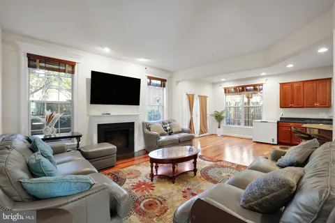 $4,499 | 3037 Moore Lane, Kensington, MD 20895