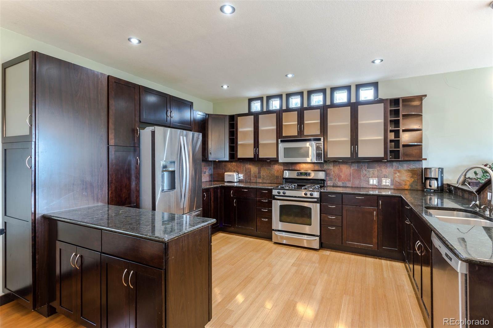 11753 Hillcrest Road Golden, CO 80403 - Photo 11 of 39 Gallery Image 11