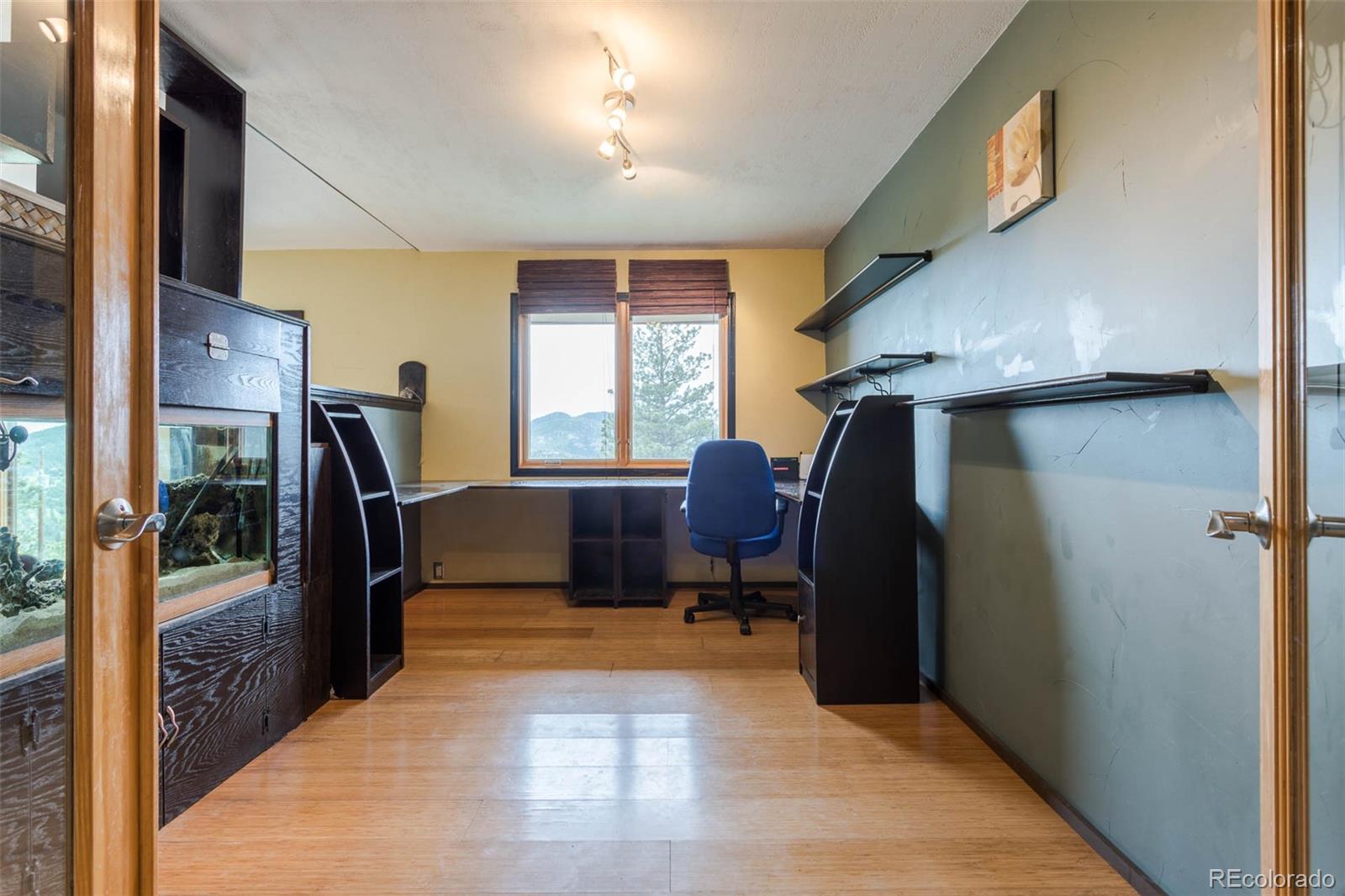 11753 Hillcrest Road Golden, CO 80403 - Photo 15 of 39 Gallery Image 15