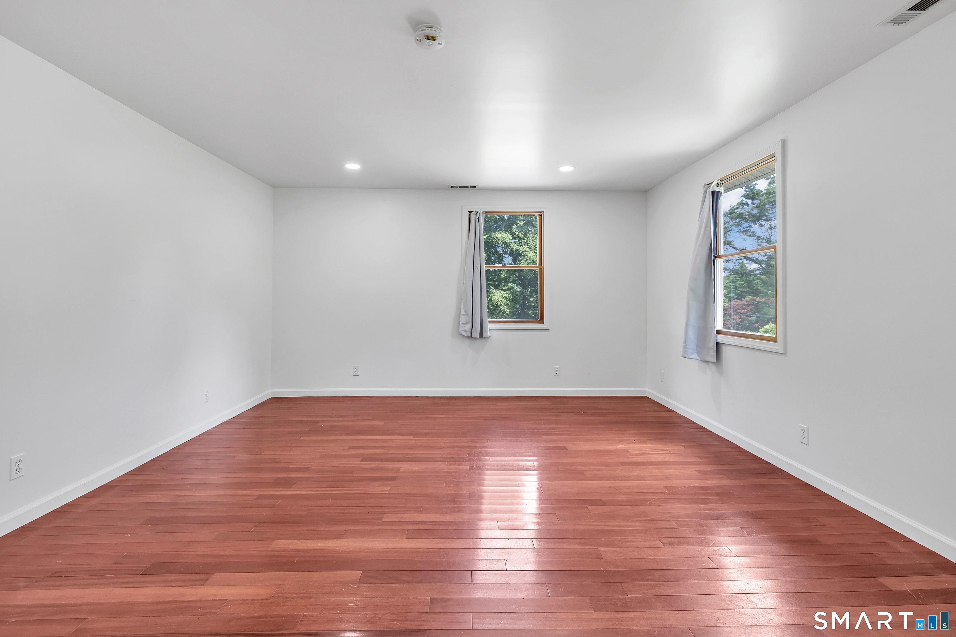 49 Moose Hill Road Trumbull, CT 06611 - Photo 23 of 39 Gallery Image 23