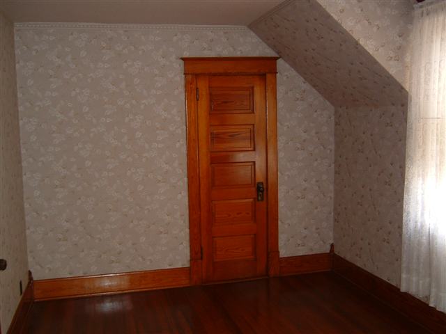 413 Maple Street Bennett, IA 52721 - Photo 7 of 11 Gallery Image 7