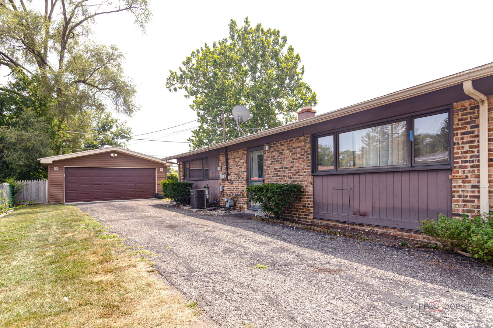 137 Highview Avenue Addison, IL 60101 - Photo 4 of 25