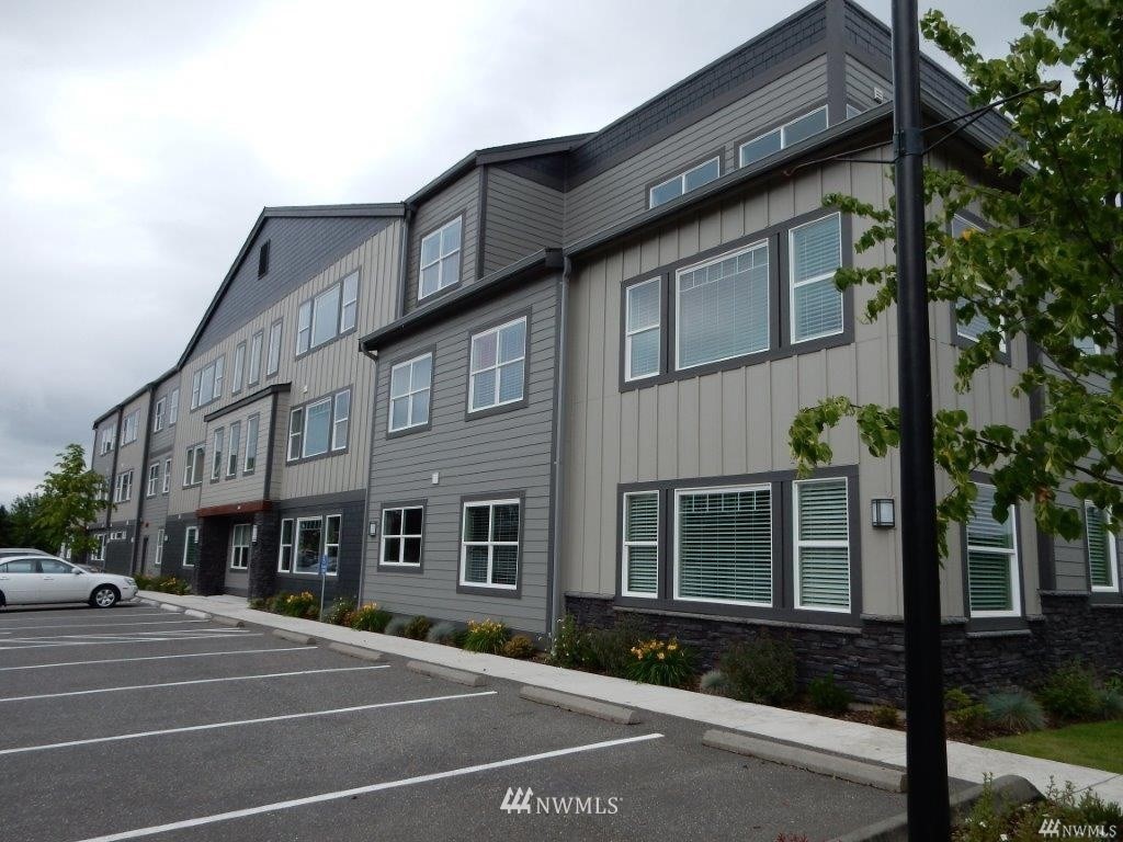 8844 Depot Road, Unit B102 Lynden, WA 98264 - Photo 1 of 40 Gallery Image 1