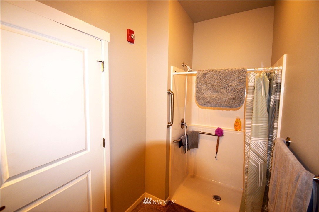 8844 Depot Road, Unit B102 Lynden, WA 98264 - Photo 11 of 40 Gallery Image 11