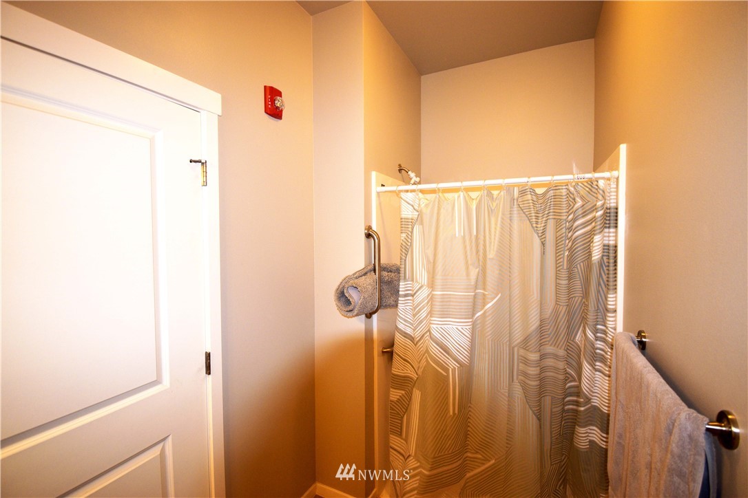 8844 Depot Road, Unit B102 Lynden, WA 98264 - Photo 12 of 40 Gallery Image 12