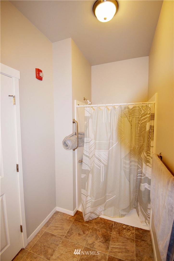 8844 Depot Road, Unit B102 Lynden, WA 98264 - Photo 13 of 40 Gallery Image 13