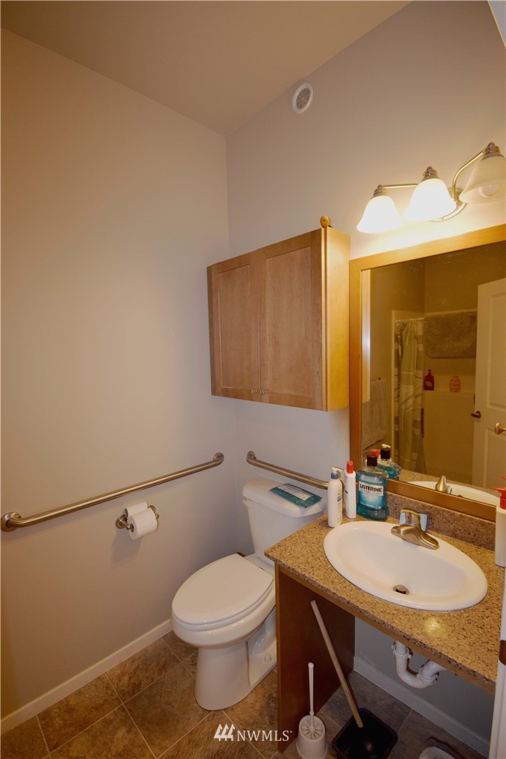 8844 Depot Road, Unit B102 Lynden, WA 98264 - Photo 8 of 40 Gallery Image 8