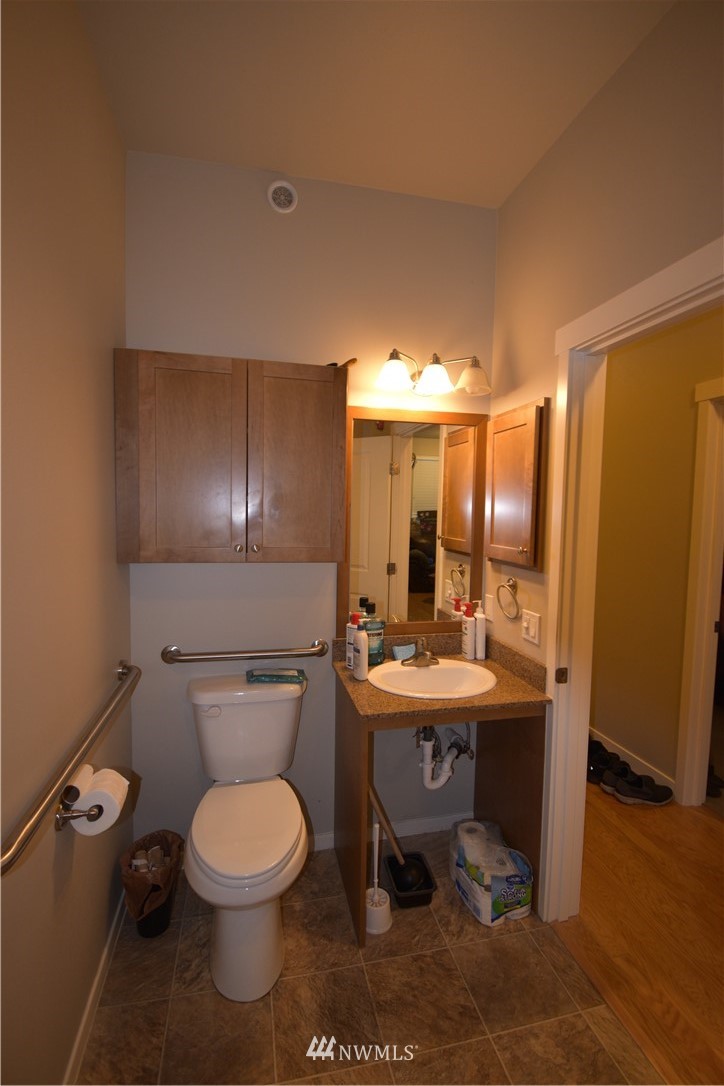 8844 Depot Road, Unit B102 Lynden, WA 98264 - Photo 9 of 40 Gallery Image 9