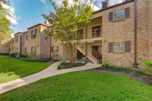 $189,999 | 12973 Trail Hollow Drive, Unit A, Houston, TX 77079