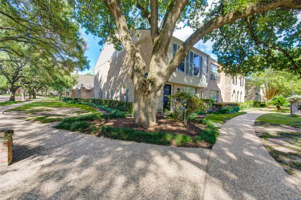 $189,999 | 12973 Trail Hollow Drive, Unit A, Houston, TX 77079