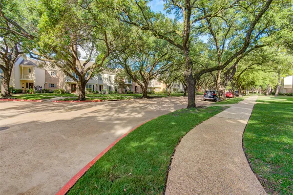 $189,999 | 12973 Trail Hollow Drive, Unit A, Houston, TX 77079