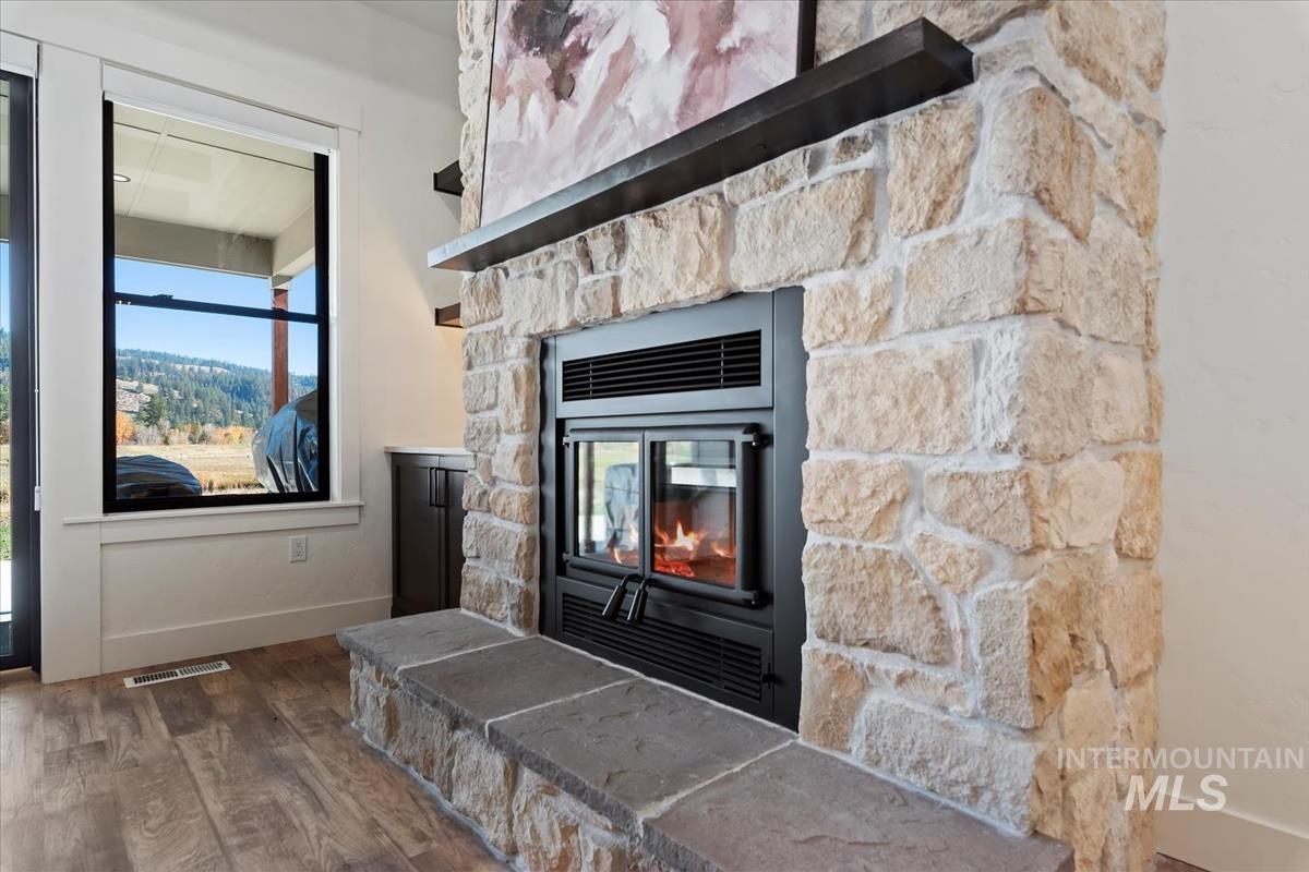 42 Singing Spring Way Garden Valley Garden Valley, ID 83622 - Photo 13 of 49