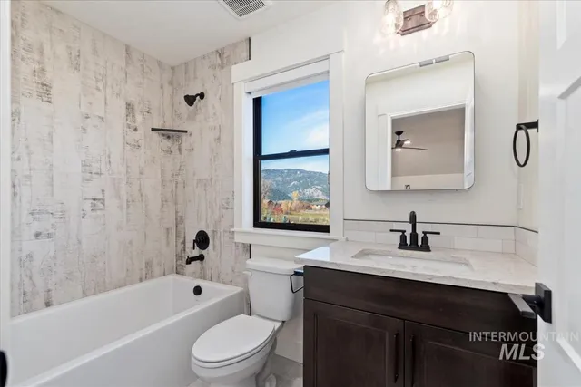 $1,048,000 | 42 Singing Spring Way Garden Valley, Garden Valley, ID 83622