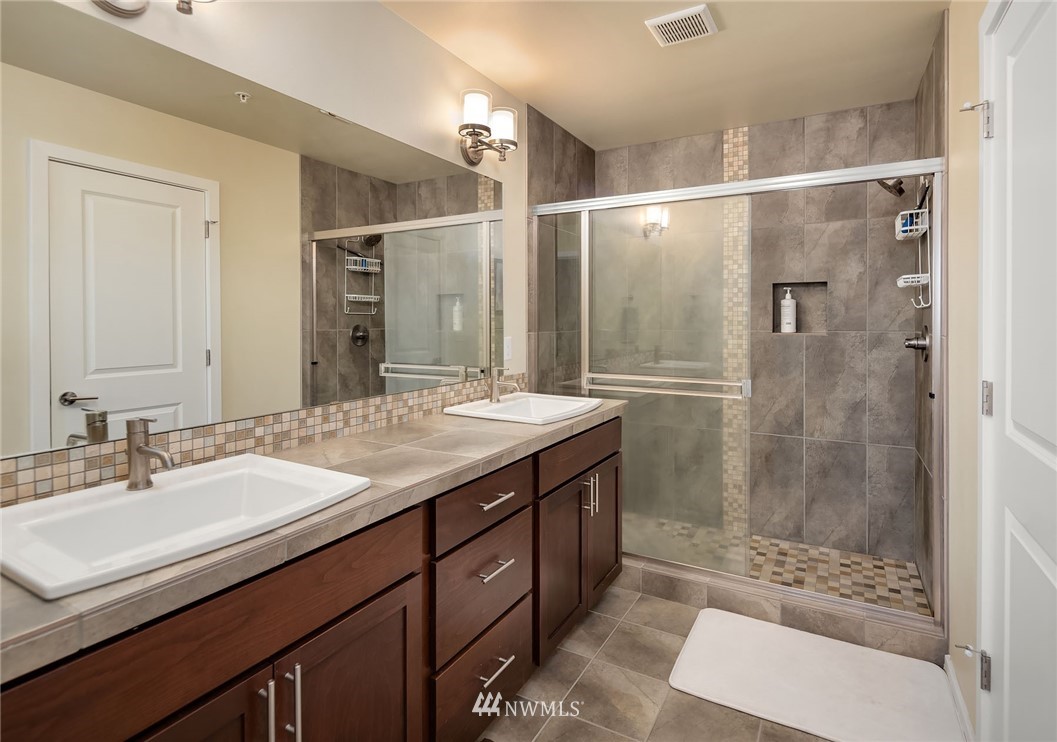 2115 201st Place Southeast, Unit P103 Bothell, WA 98012 - Photo 13 of 20 Gallery Image 13