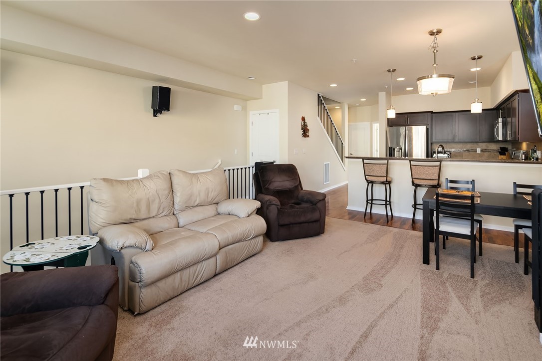 2115 201st Place Southeast, Unit P103 Bothell, WA 98012 - Photo 4 of 20 Gallery Image 4