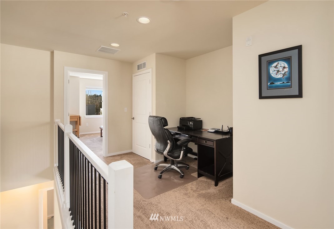 2115 201st Place Southeast, Unit P103 Bothell, WA 98012 - Photo 9 of 20 Gallery Image 9