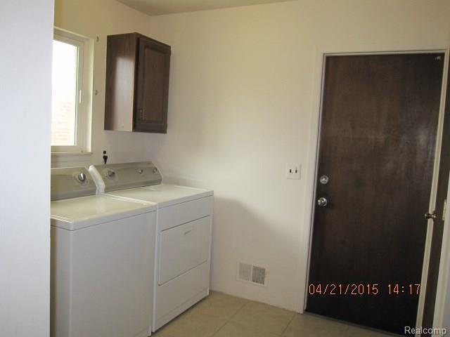 42957 Versailles Road Canton, MI 48187 - Photo 9 of 12