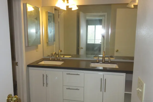 $3,800 | 9526 Easter Way, San Diego, CA 92121