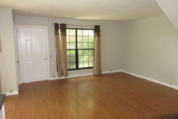 $3,800 | 9526 Easter Way, San Diego, CA 92121