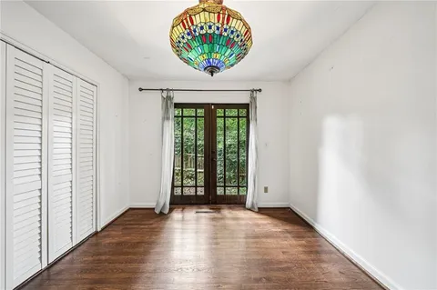 $500,000 | 1277 Dunwoody Lane Northeast, Brookhaven, GA 30319