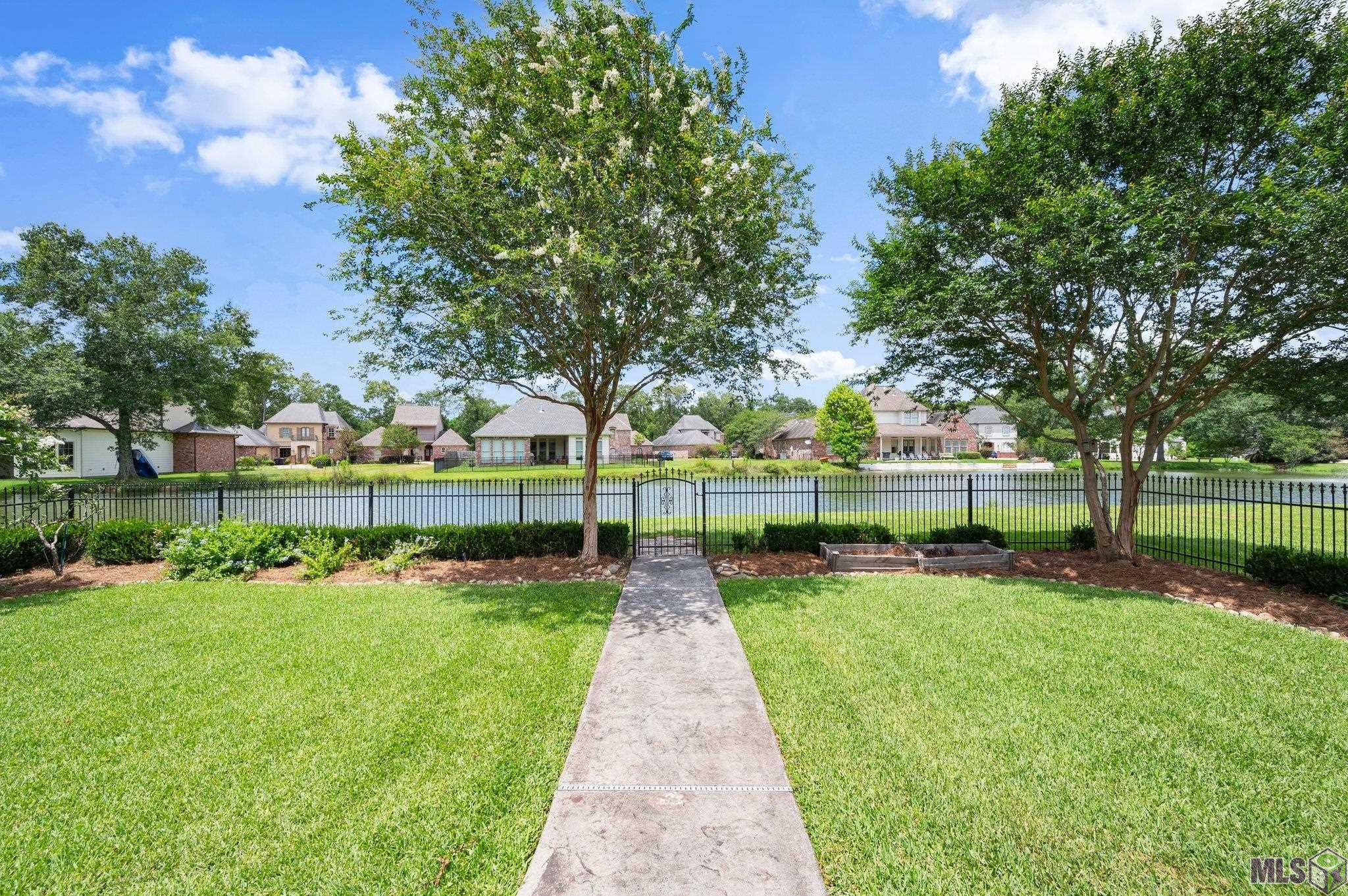 19537 South Harrells Ferry Road Baton Rouge, LA 70816 - Photo 5 of 38