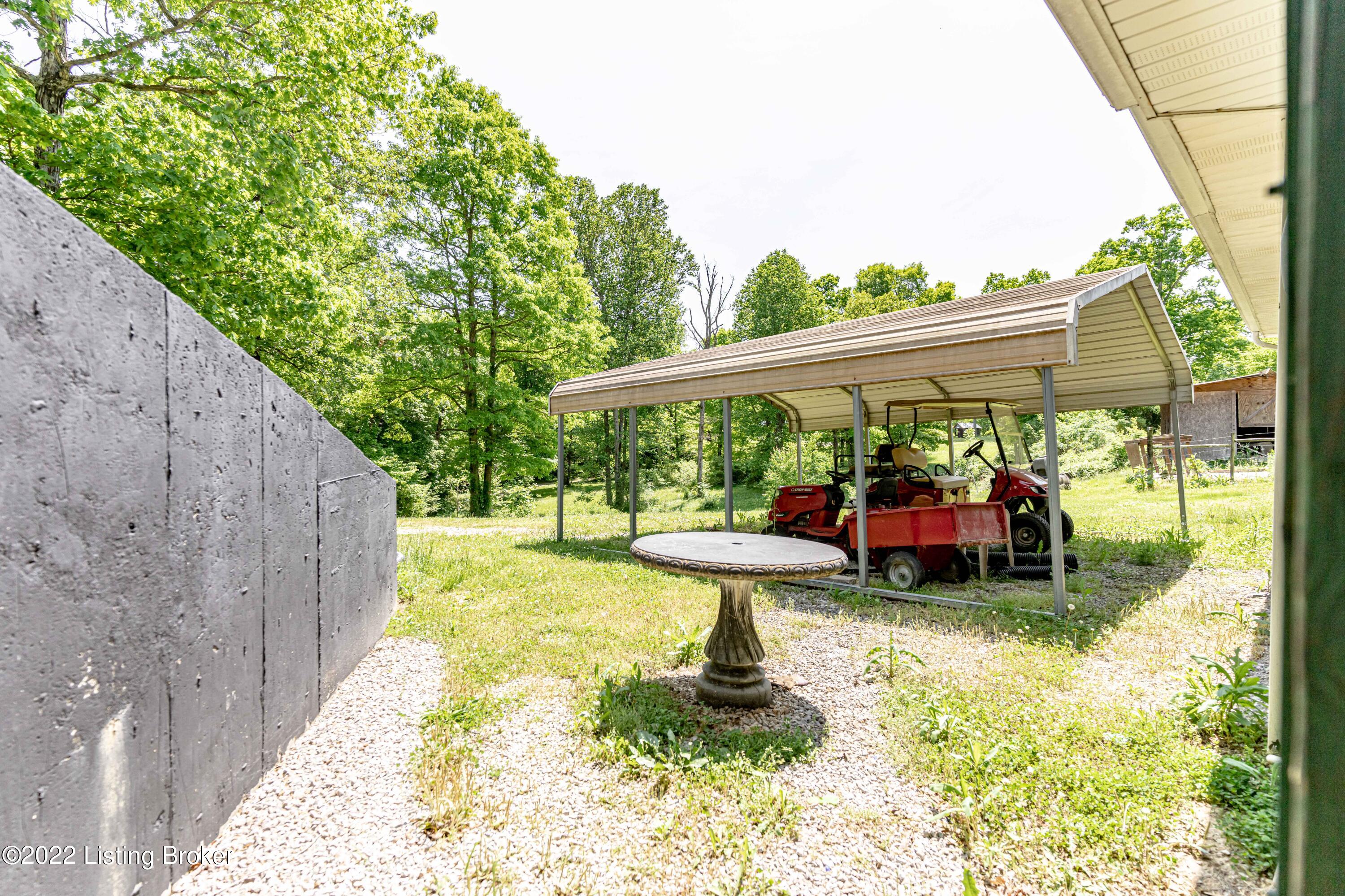 6512 Bowling Green Road Caneyville, KY 42721 - Photo 77 of 116 DSC07767