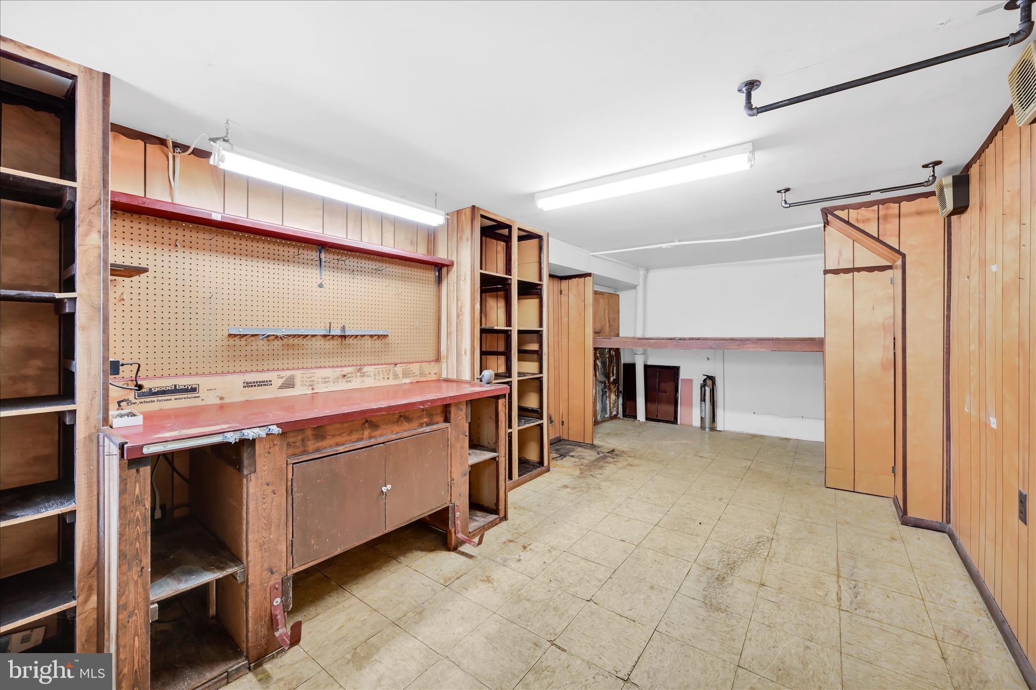 110 Greendale Road Philadelphia, PA 19154 - Photo 23 of 32 Basement