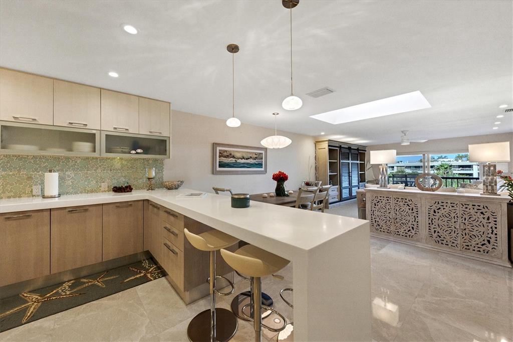 5757 Gulf Of Mexico Drive, Unit 305 Longboat Key, FL 34228 - Photo 13 of 51