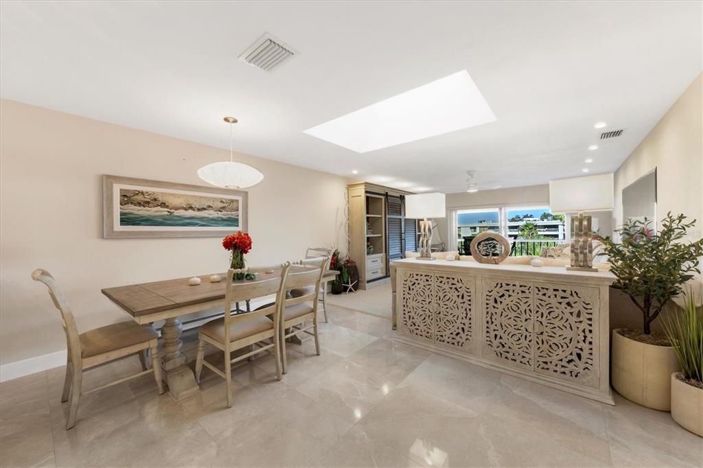 5757 Gulf Of Mexico Drive, Unit 305 Longboat Key, FL 34228 - Photo 18 of 51