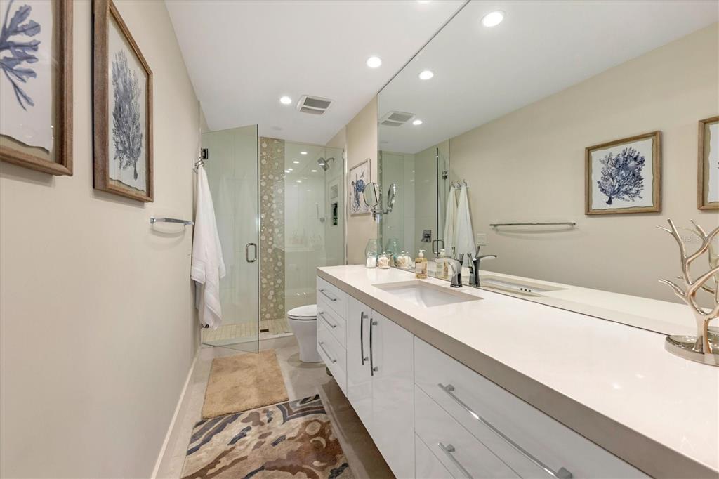 5757 Gulf Of Mexico Drive, Unit 305 Longboat Key, FL 34228 - Photo 27 of 51