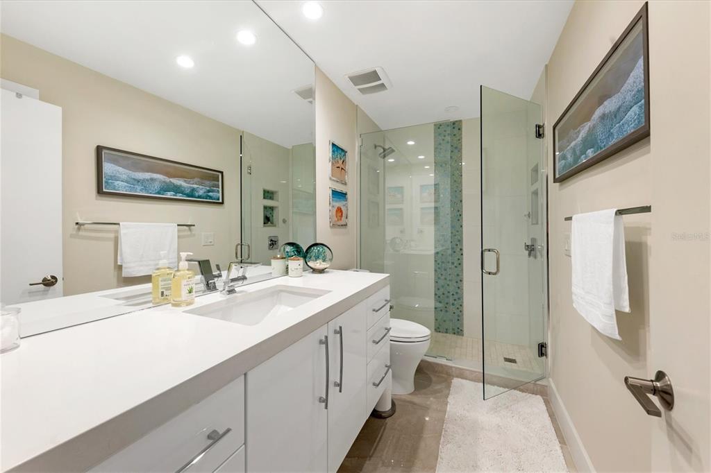 5757 Gulf Of Mexico Drive, Unit 305 Longboat Key, FL 34228 - Photo 28 of 51