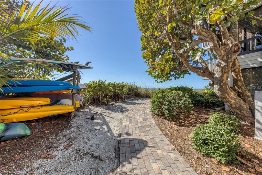 5757 Gulf Of Mexico Drive, Unit 305 Longboat Key, FL 34228 - Photo 30 of 51