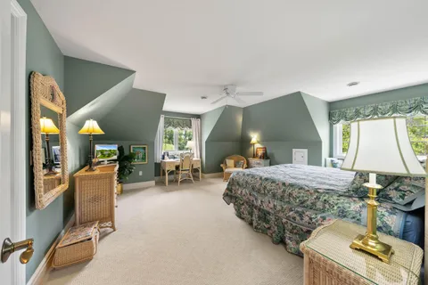 $1,200,000 | 1835 Hickory Hill, Geneva, WI 53147