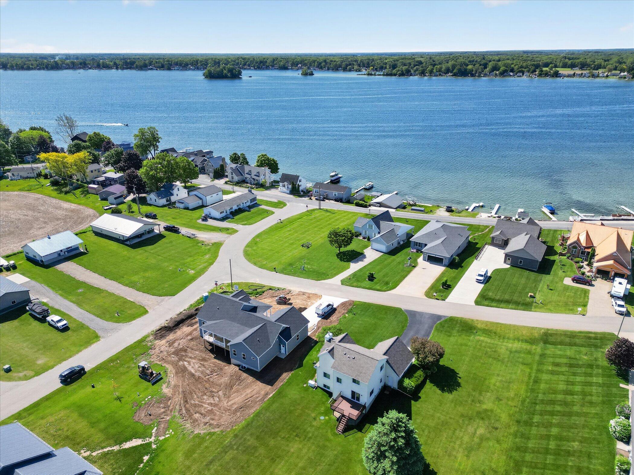 6642 Spinnaker Road Crystal, MI 48818 - Photo 11 of 19 10-6642-Spinnaker-Rd-Crystal-MI-48818-Wi