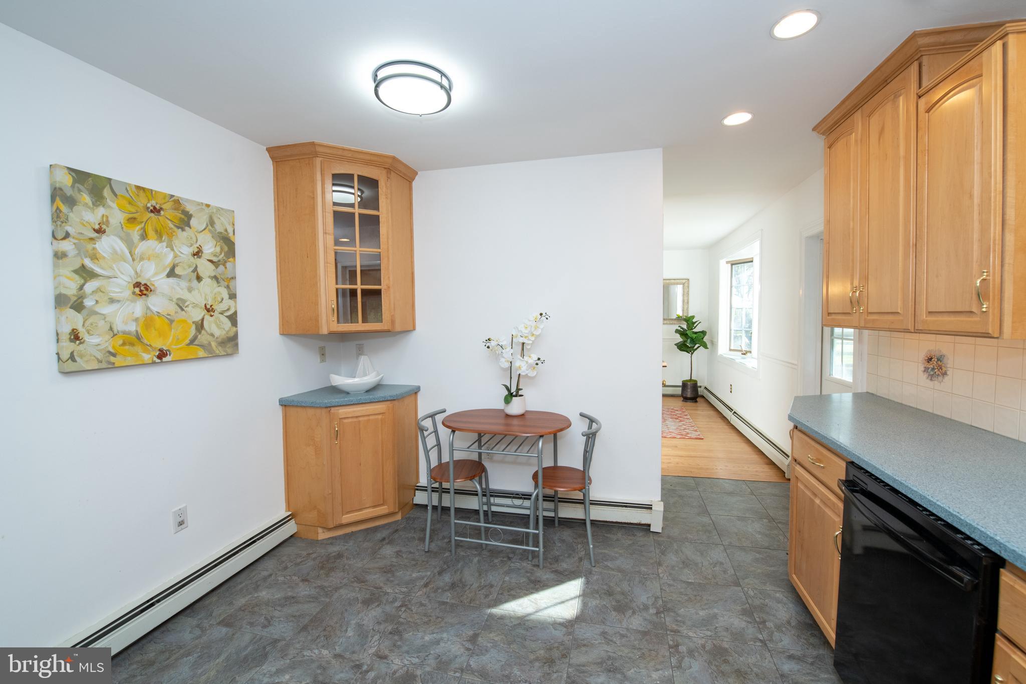 1307 Rosebud Road Southampton, PA 18966 - Photo 17 of 40 Kitchen