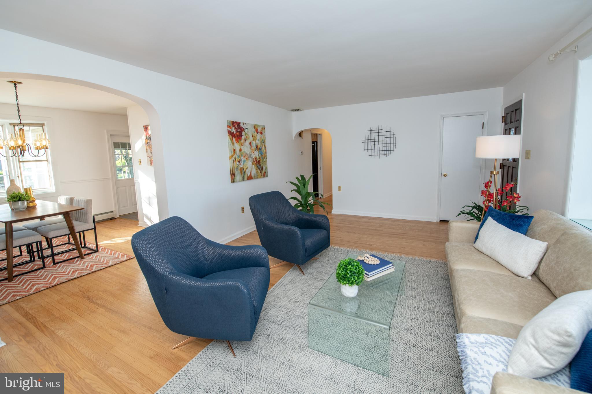 1307 Rosebud Road Southampton, PA 18966 - Photo 8 of 40 Living Room