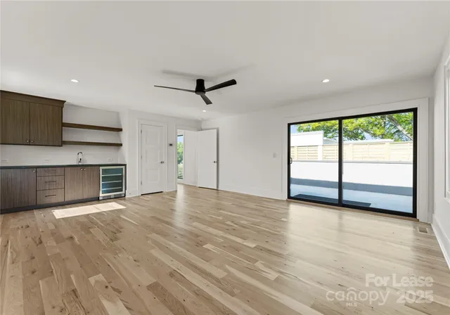 a view of parking area