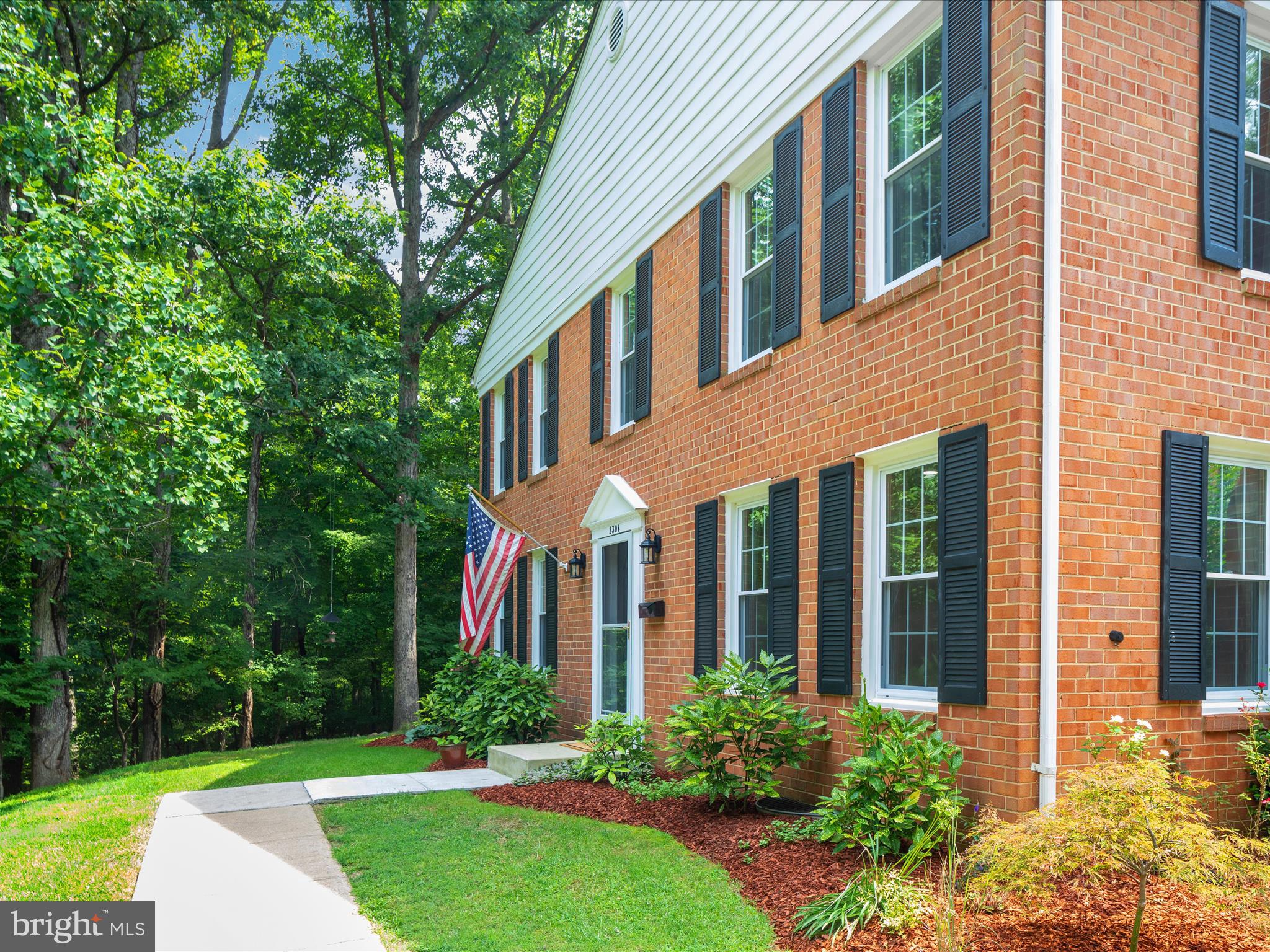 2304 Horseferry Court Reston, VA 20191 - Photo 33 of 66 Premium lot with mature trees and green space