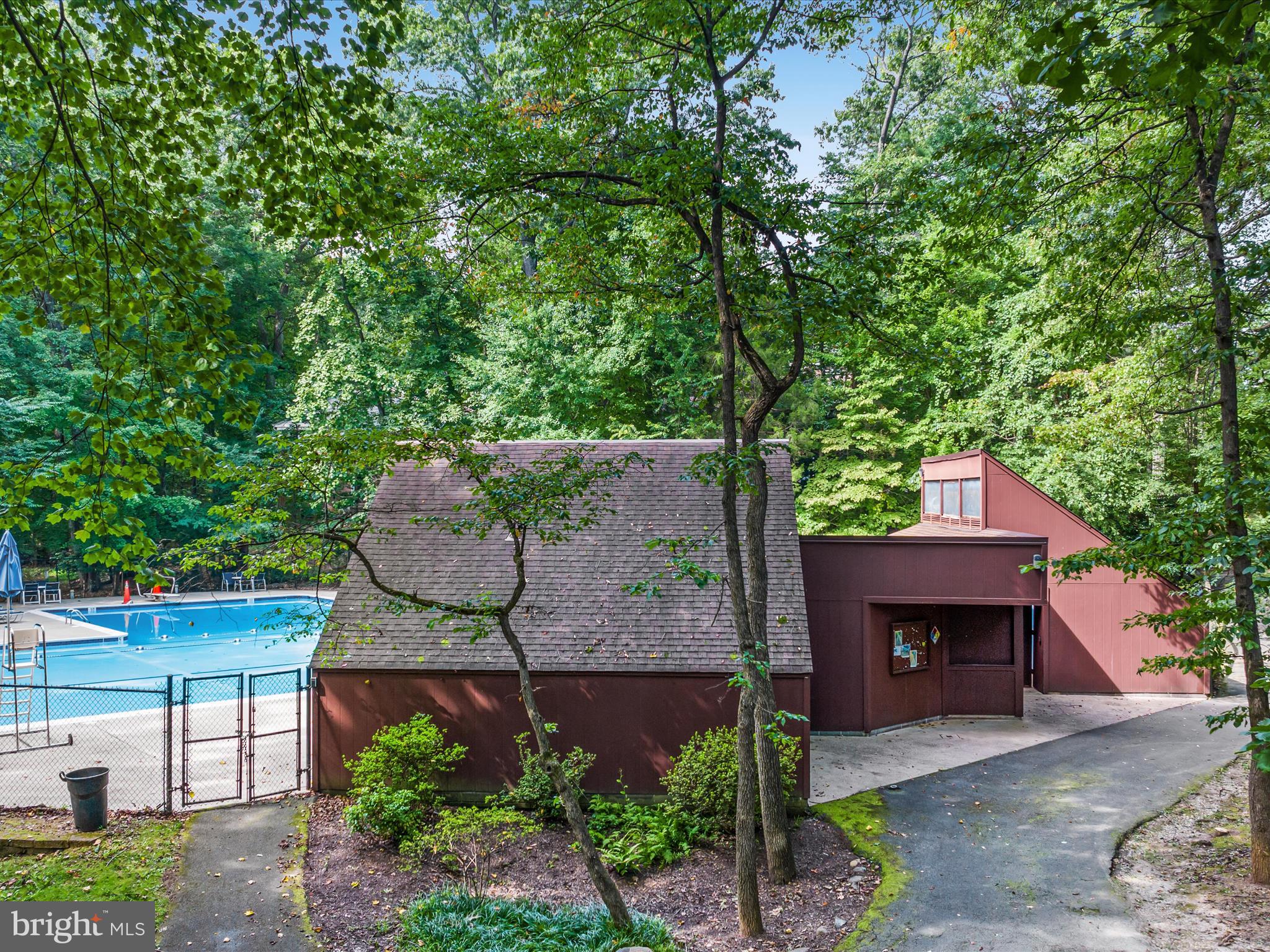 2304 Horseferry Court Reston, VA 20191 - Photo 41 of 66 Deepwood Pool and Pool House