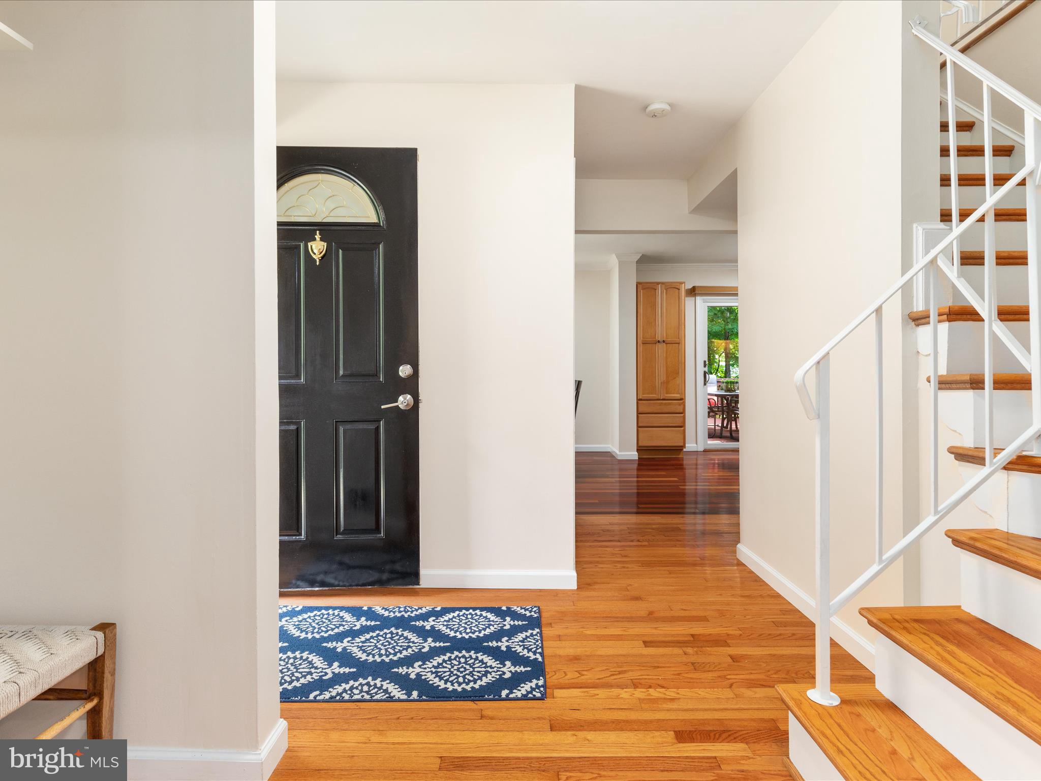 2304 Horseferry Court Reston, VA 20191 - Photo 6 of 66 Entrance Foyer | Main Level