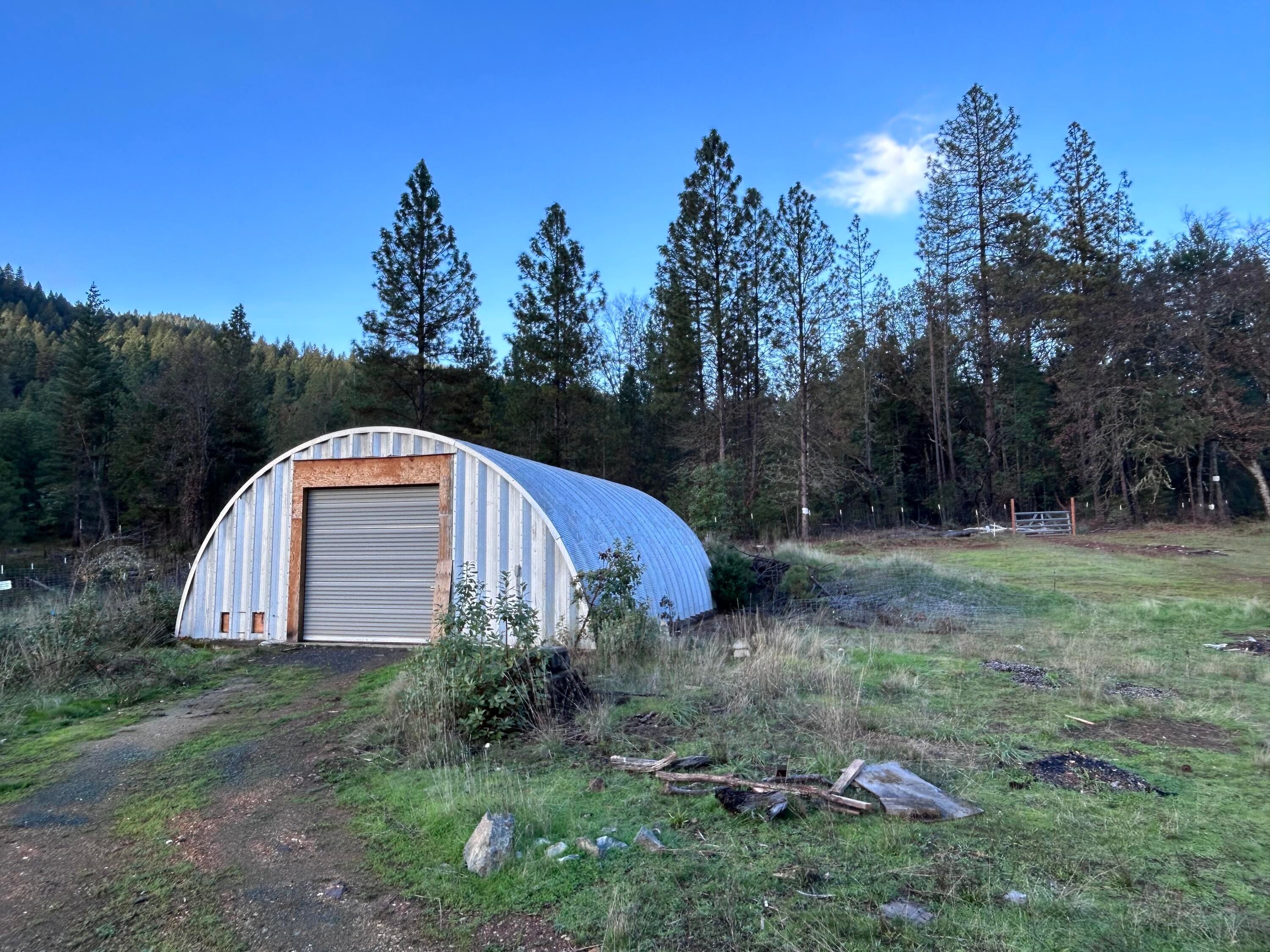 4800 Galice Road Merlin, OR 97532 - Photo 9 of 9 IMG_4635
