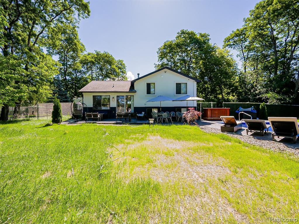 29721 Farmington Road Farmington, MI 48331 - Photo 31 of 45